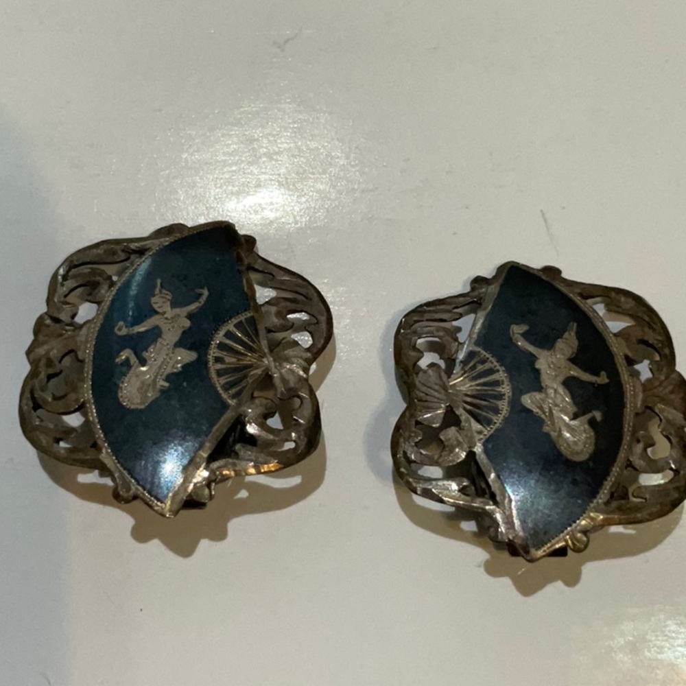 Vintage Thai Clip on Earrings
